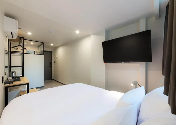 Hotel Stayz437 Jongno 2*